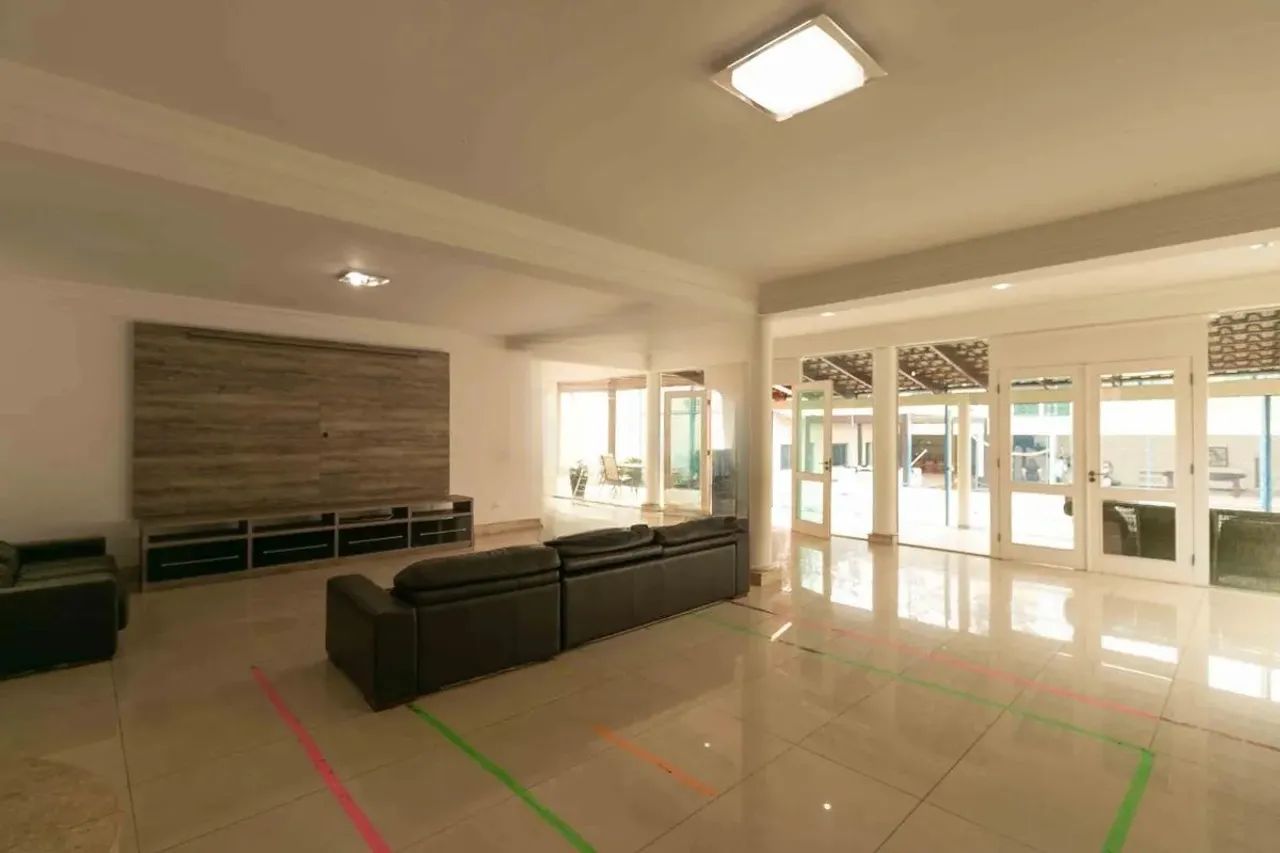 Casa à Venda - Bandeirantes, 5 Quartos, 1000 m2