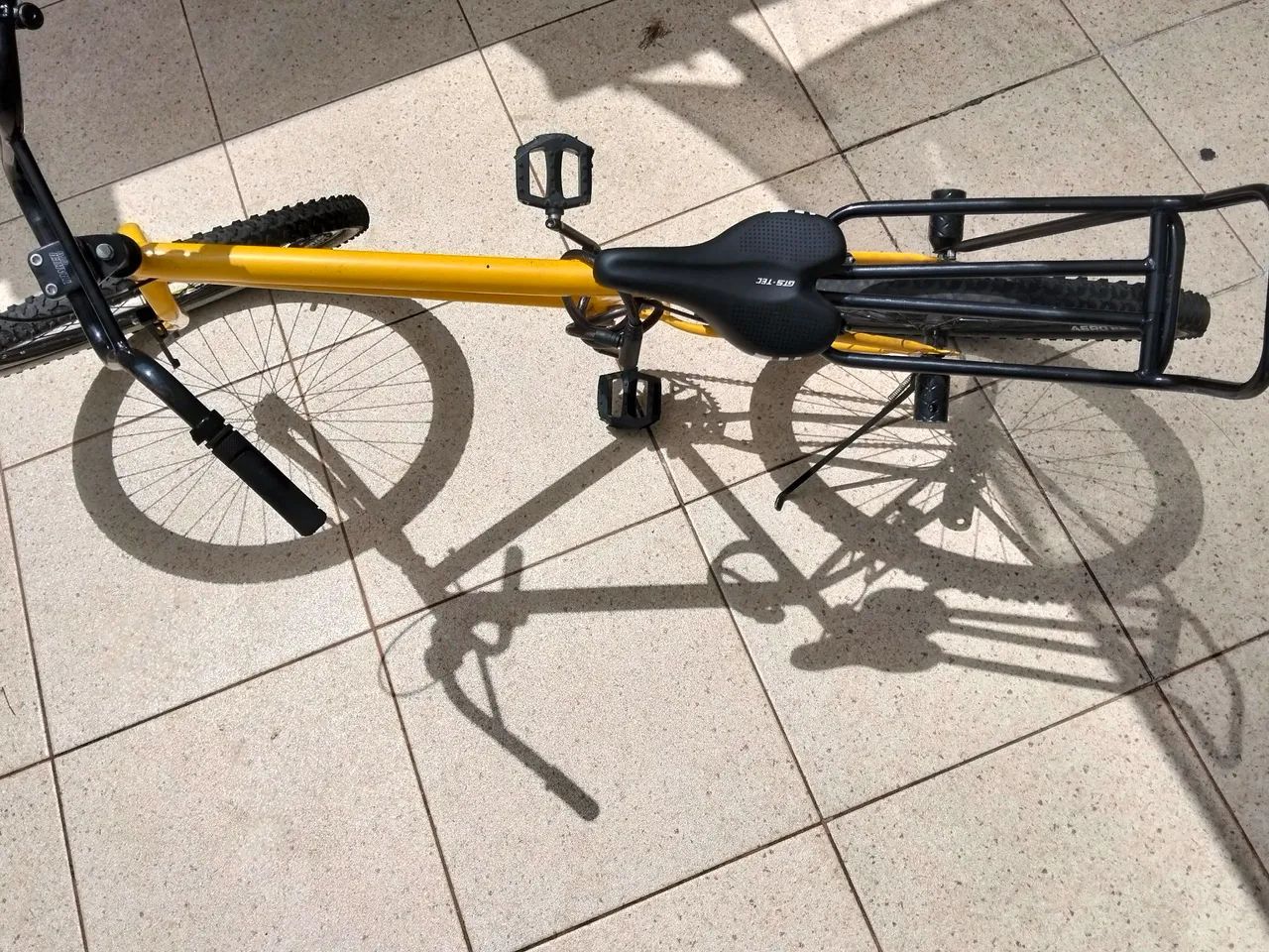 Bicicleta  - Foto 2