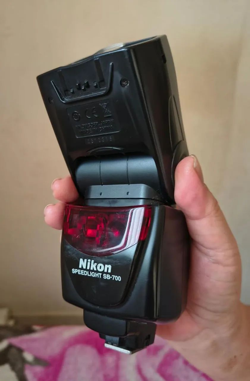 Flash Nikon Speedlight SB-700 - Foto 2