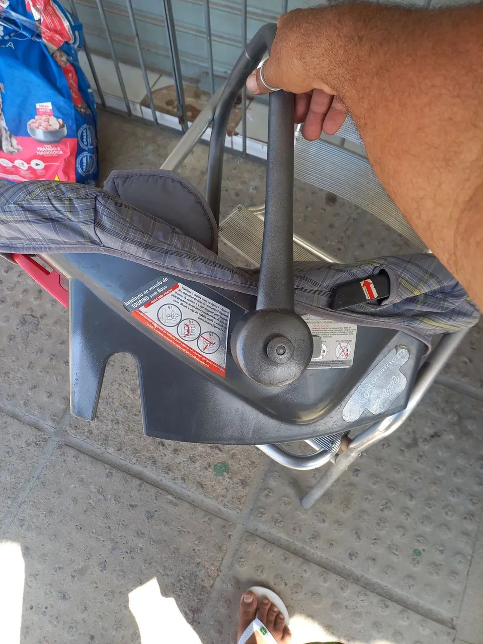 Cadeirinha e bebê conforto.  - Foto 3
