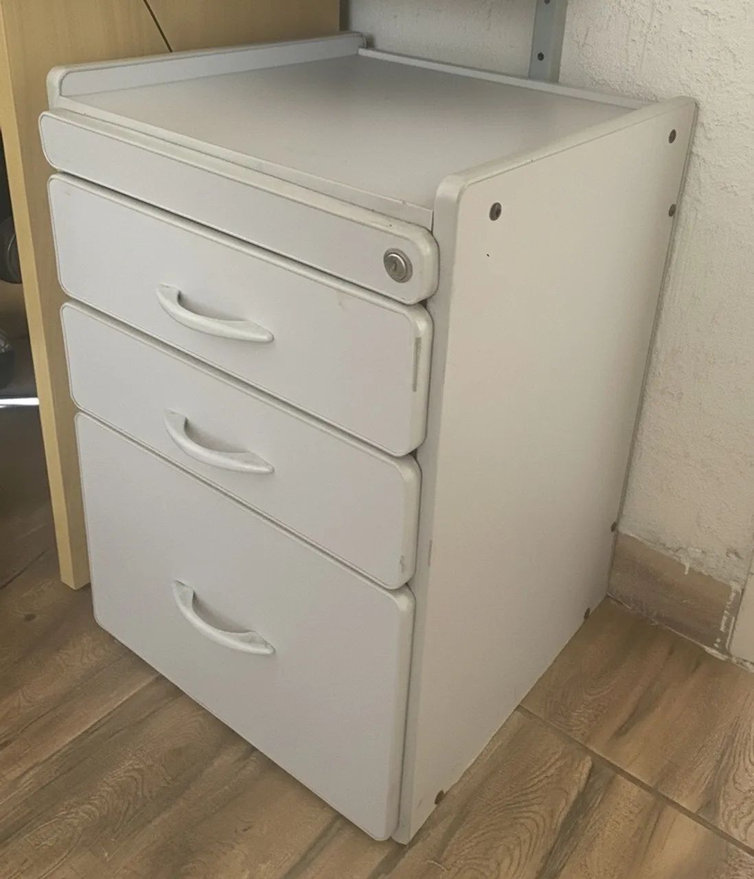 Gaveteiros para escritório 