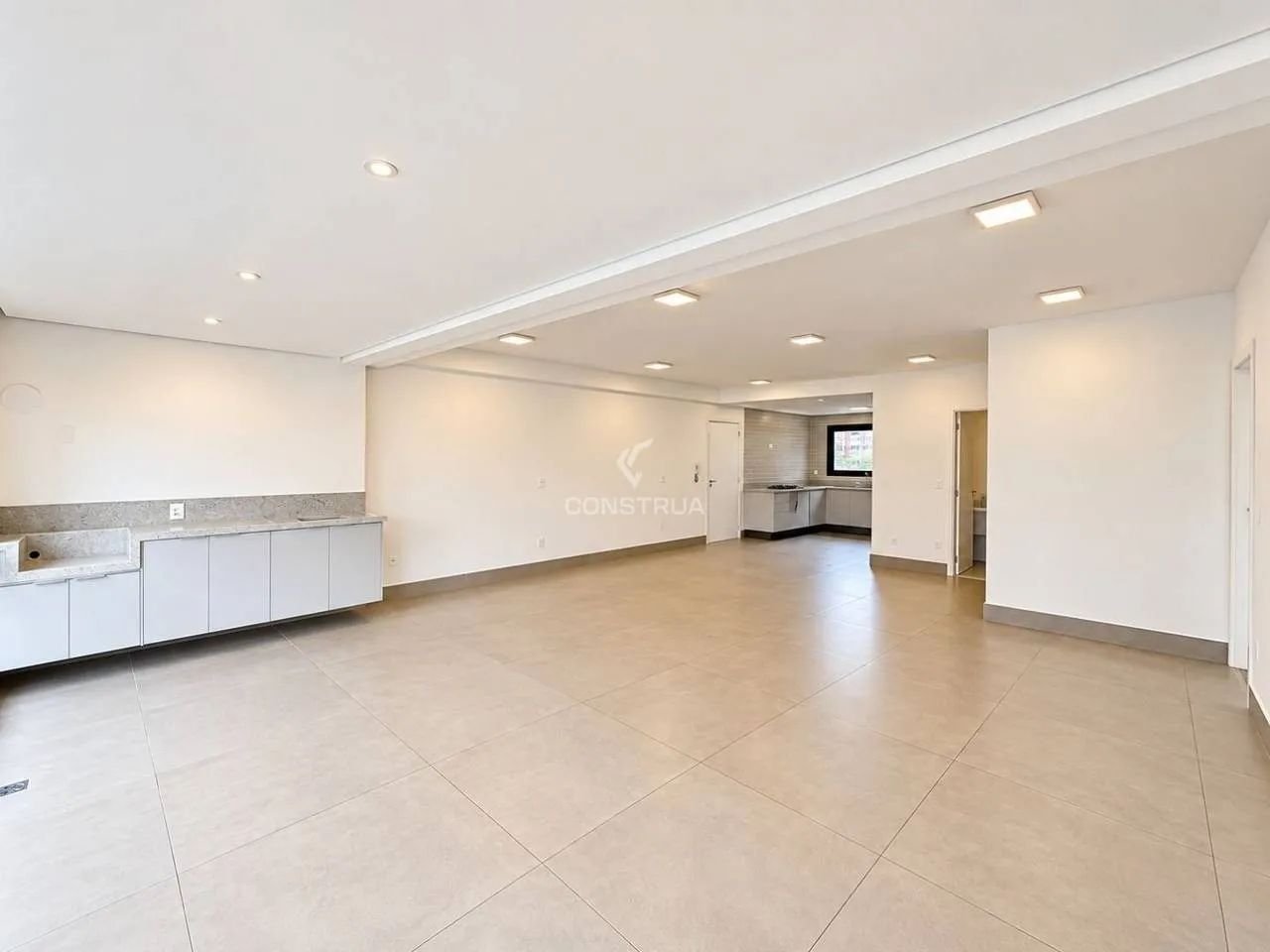 APARTAMENTO COM 3 SUÍTES PARA ALUGAR NO CAMBUÍ, CAMPINAS-SP