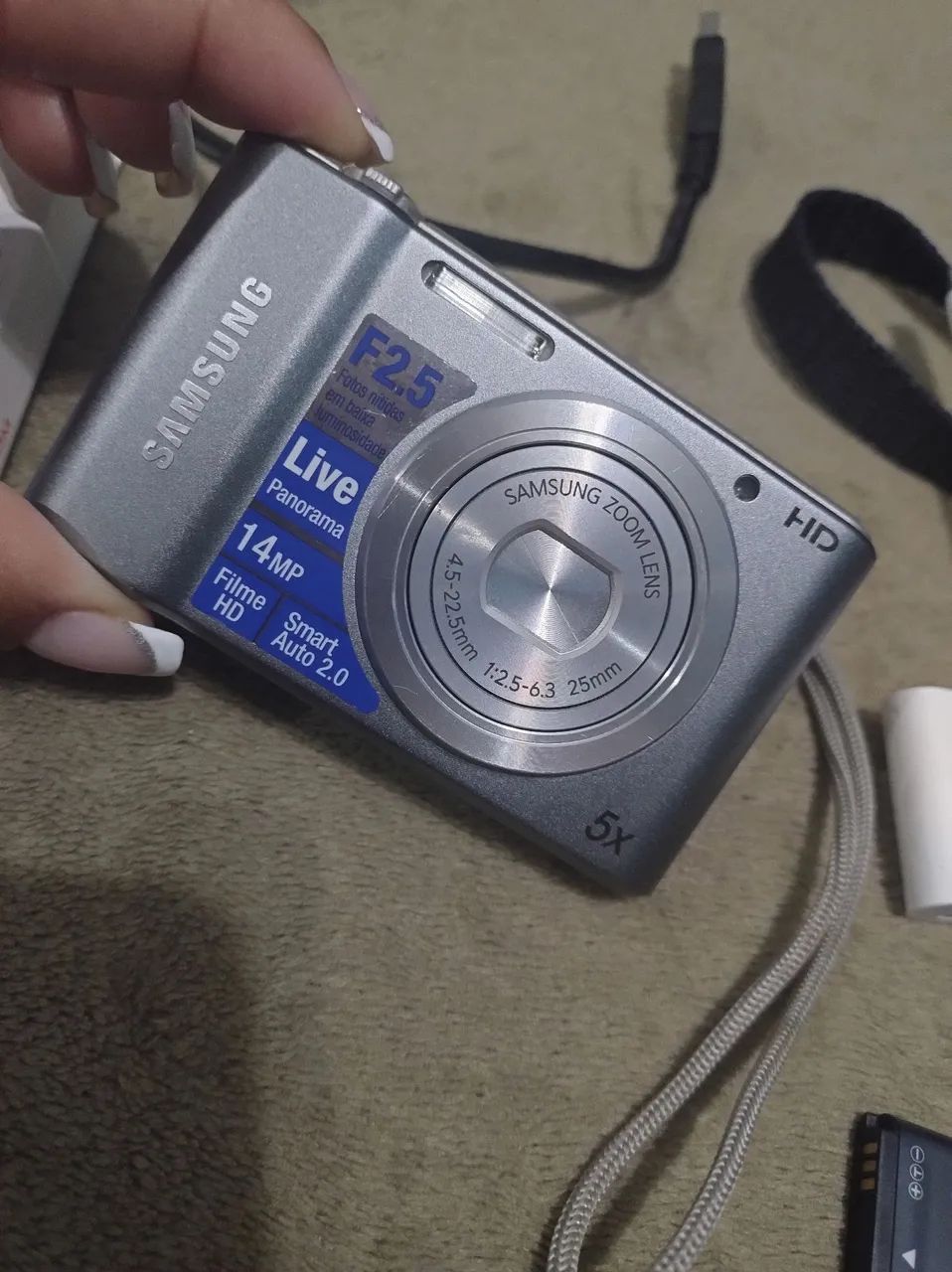 Camera Samsung St64 completa+adaptador de cartão  - Foto 2