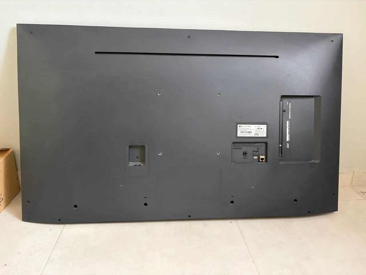 SMART TV LG 4k -50POLEGADAS- (DEFEITO) - Foto 2