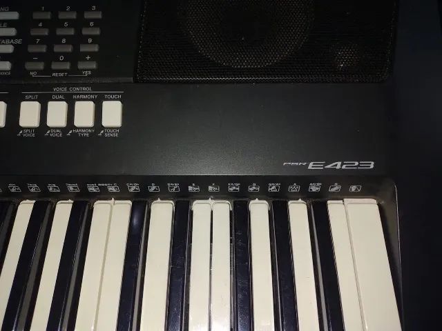 Teclado Yamaha E423 - Foto 4