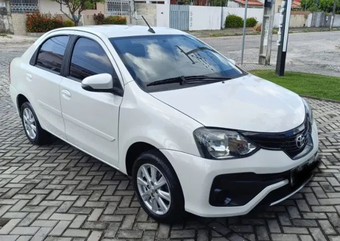 Toyota Etios ETIOS X Plus Sedan 1.5 Flex 16V 4p Aut. 2019