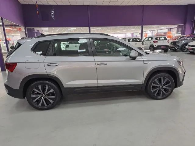 Volkswagen Taos Comfortline 1.4 250 TSI Flex Aut., foto 3 de 10