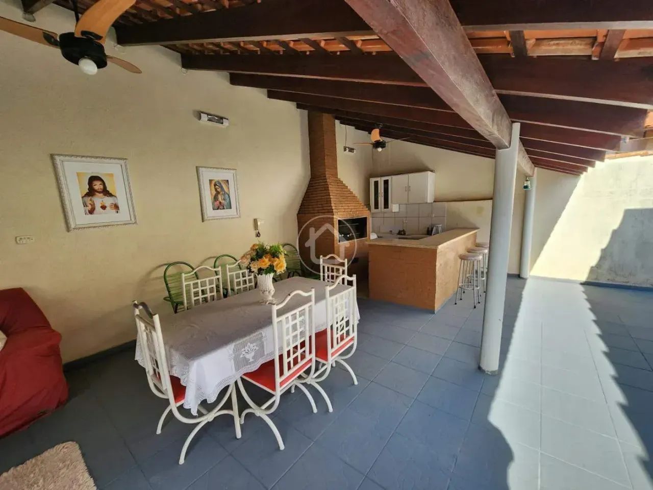 CASA MUITO BEM CONSTRUÍDA - Foto 2