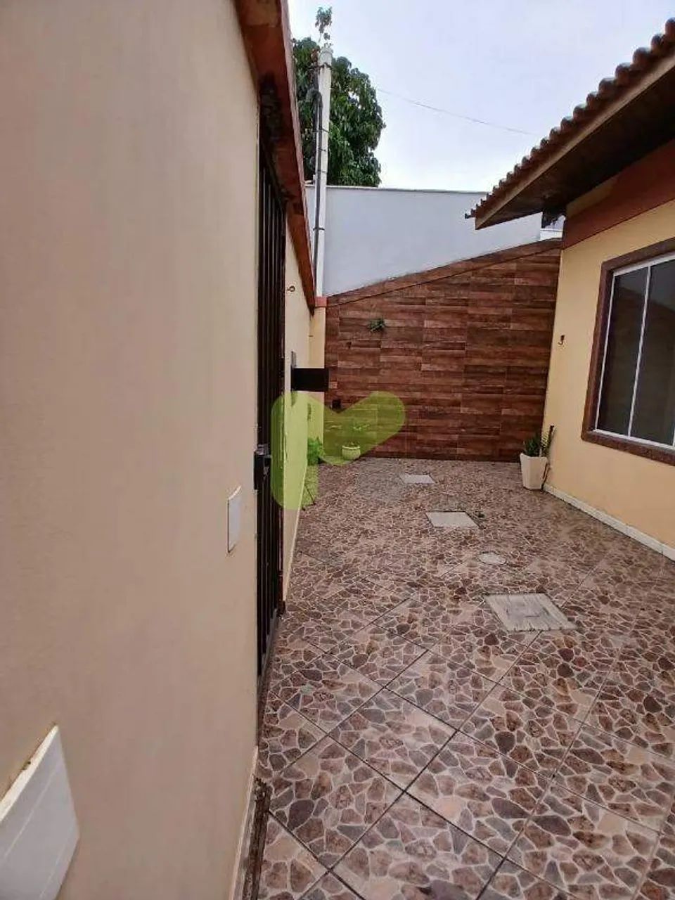 ALUGO CASA COM LOJA LINEAR, PRAIA DOS CAVALEIROS - Foto 4