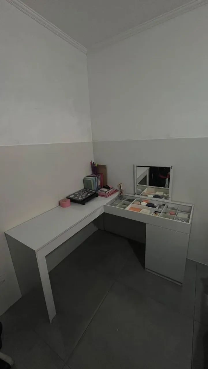 Escrivaninha com bancada de maquiagem  - Foto 3