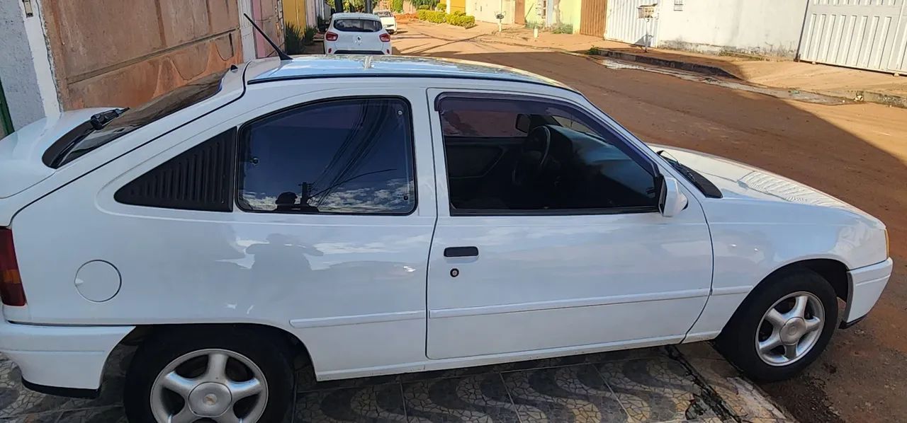 Chevrolet Kadett GLS 2.0 MPFI 1998