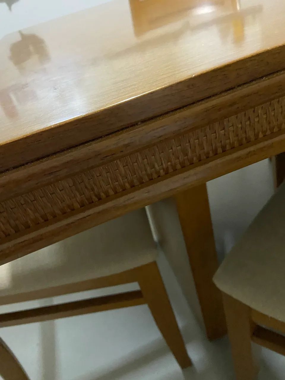 Mesa de Jantar 6 Lugares com 6 Cadeiras Estofadas  - Foto 2