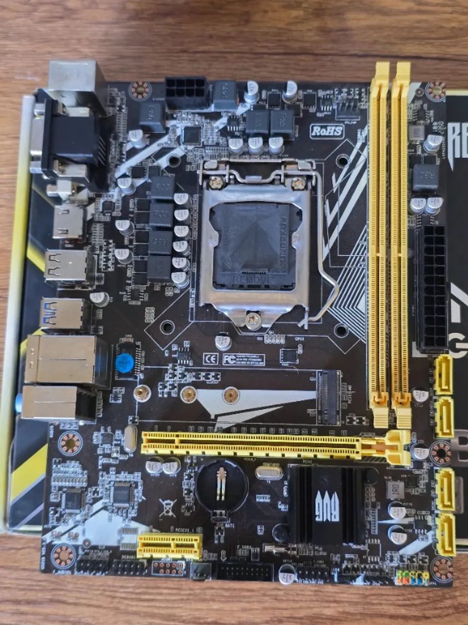Placa Mãe B250, 1151 LEIA... - Foto 3
