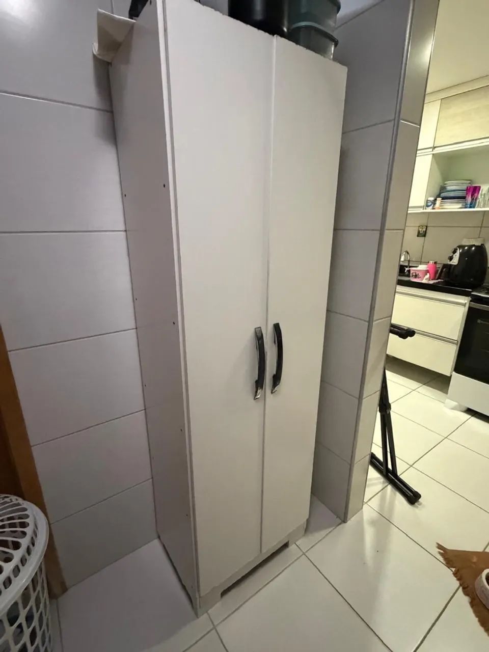 Armário multiuso 