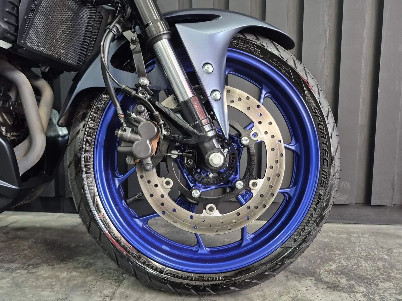 YAMAHA MT03 - Foto 5