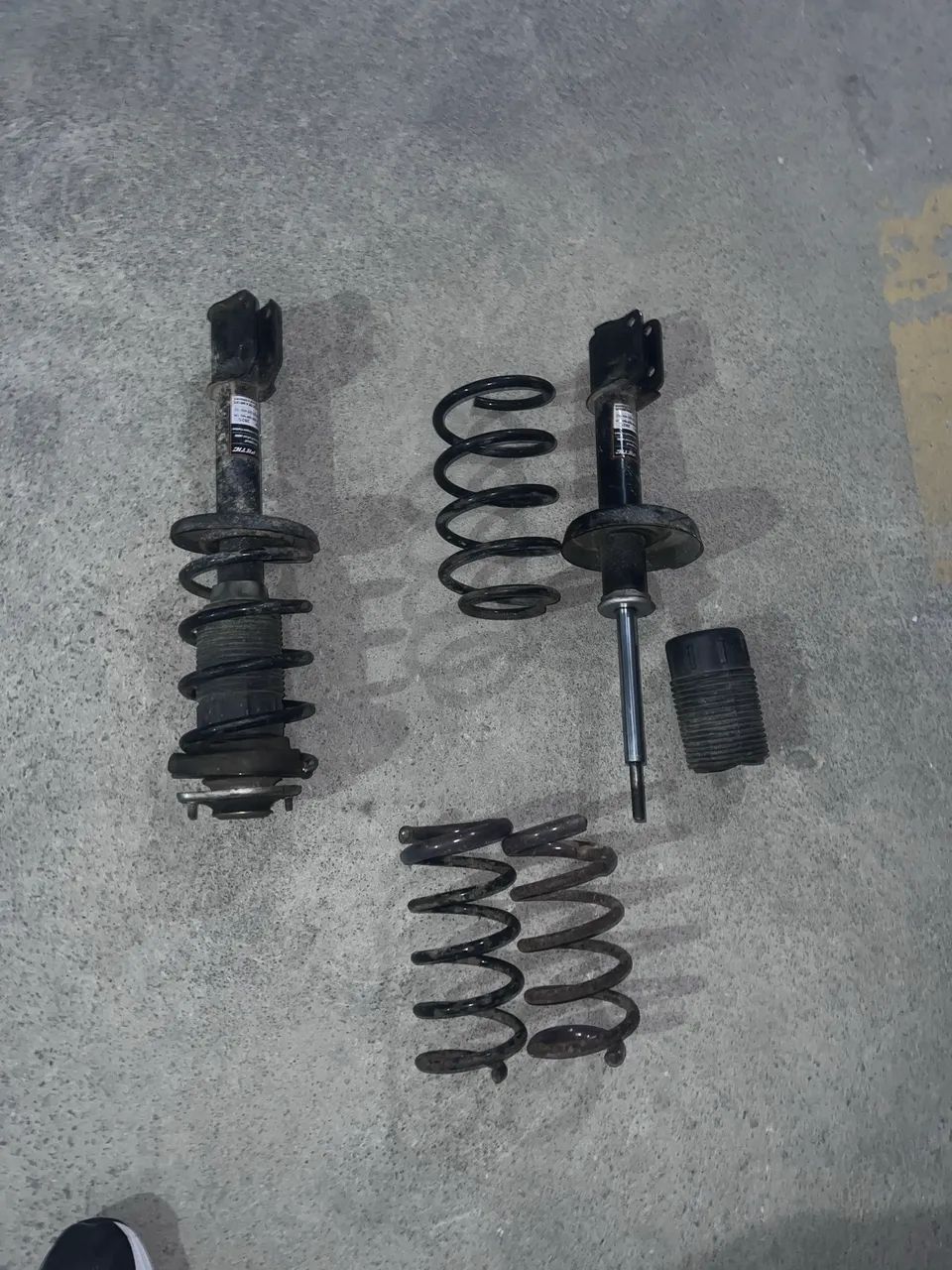 Suspensão Celta/Corsa