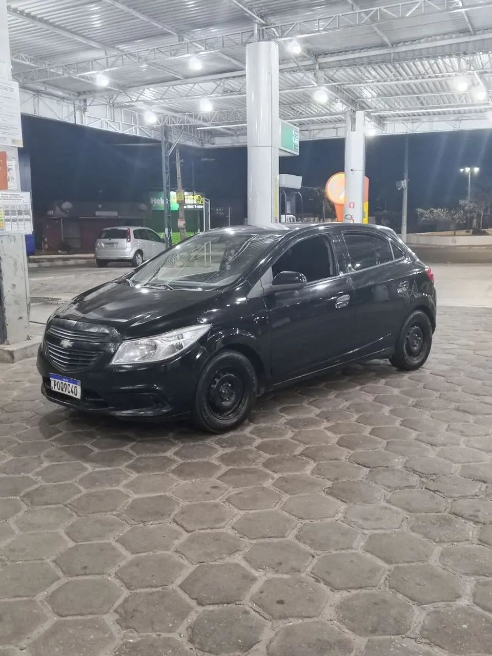 Chevrolet Onix ONIX HATCH Joy 1.0 8V Flex 5p Mec. 2017