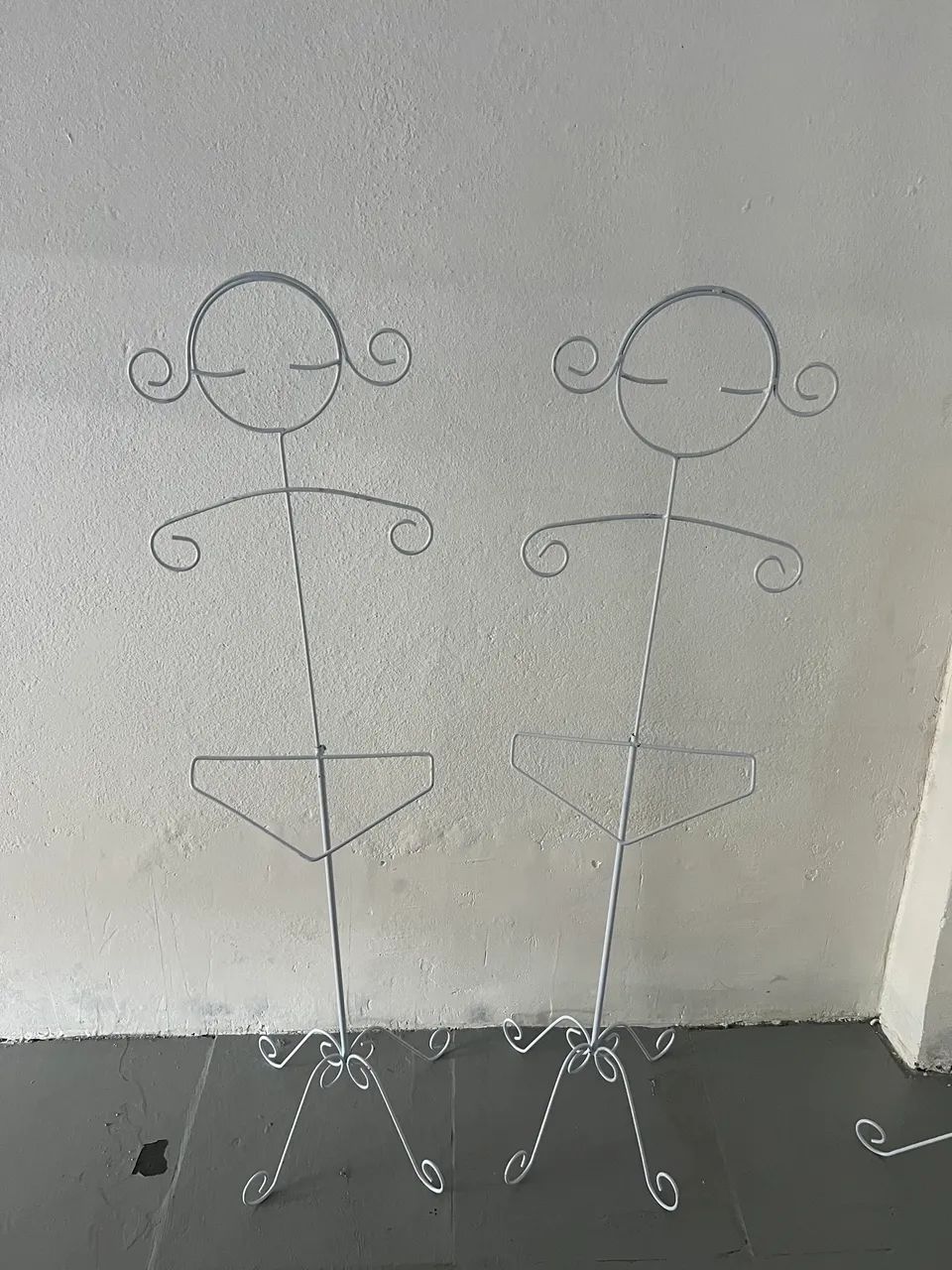 Vendo Par de manequim loja infantil  - Foto 3