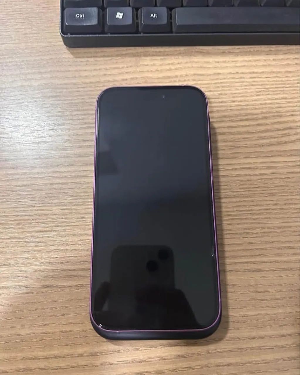 iPhone 16 