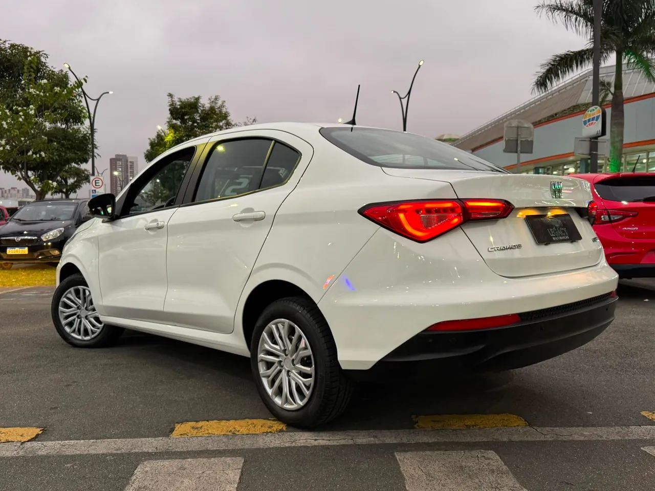 Fiat Cronos Drive 1.0 6V 2025 - Foto 4