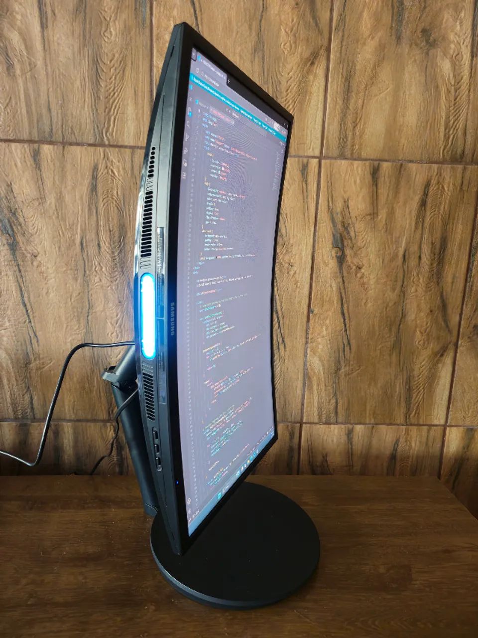 Monitor Curvo Samsung 24 polegadas 144hz FullHD Displayport HDMI  - Foto 2