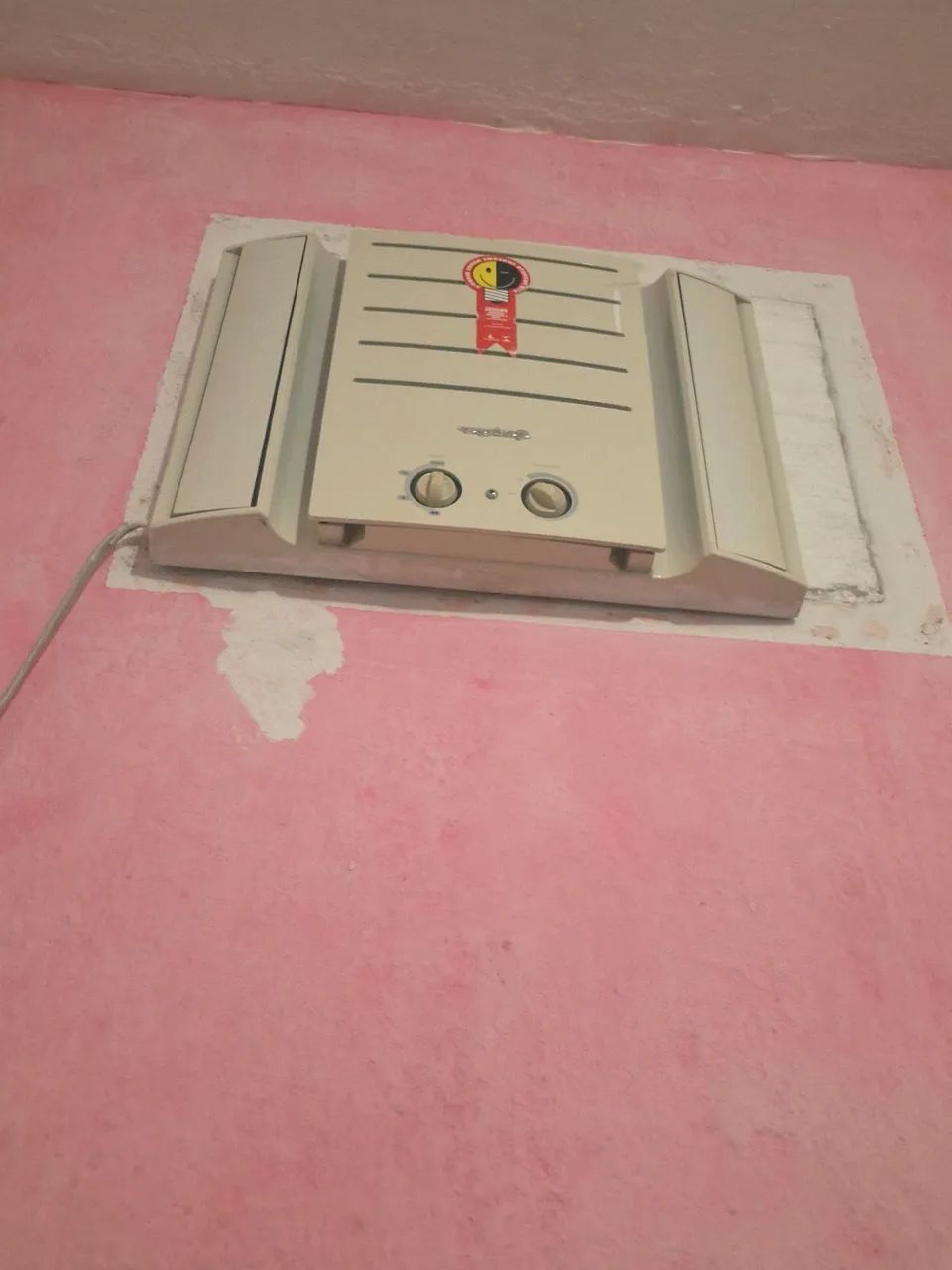 Ar 220