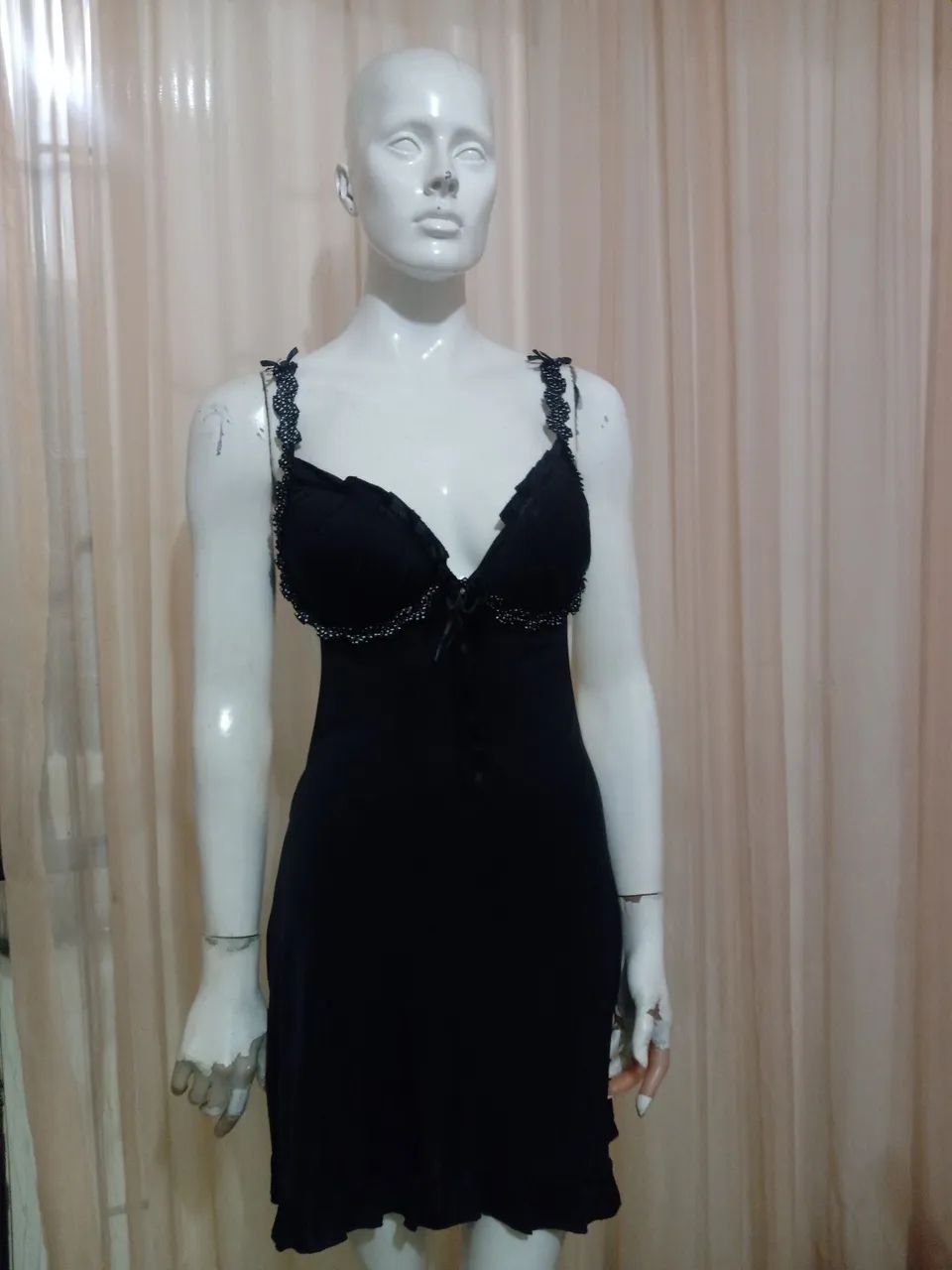 Vendo esse beybidoll.Tam: G tecido macio.