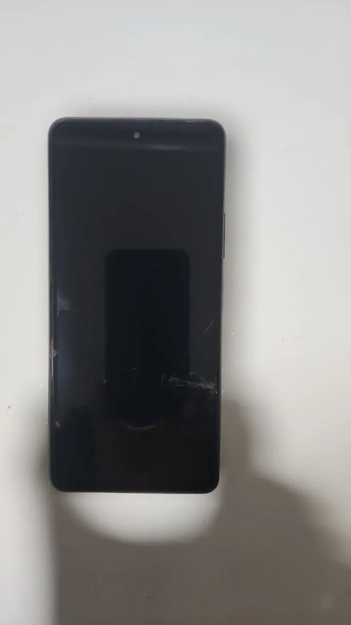 Celular Redmi Note 10 Pro ( usado para retirar peças ou recuperar a placa)