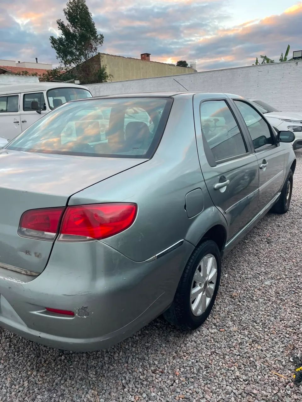 Fiat Siena EL Celeb. 1.4 MPI Fire Flex 8V 4P 2011 - Foto 5