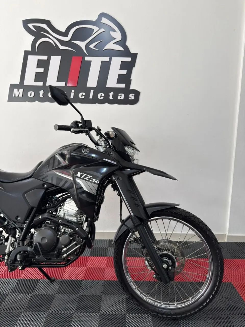 XTZ 250 Lander 2021 Preta  - Foto 3