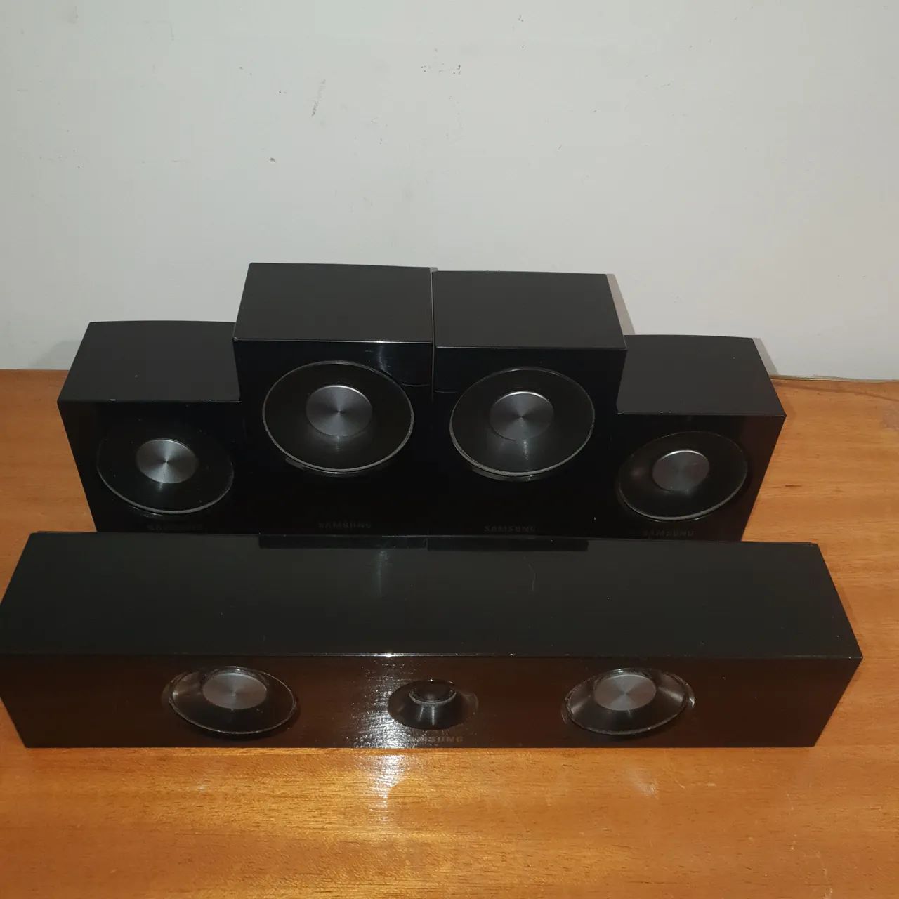 Caixas Home theater samsung HT-D450K c/ cx bazuca polyvox xb850