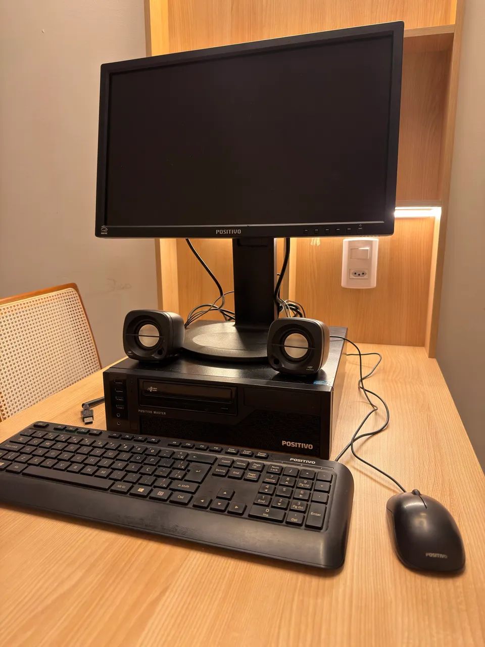 Pc positivo core i5 + ssd+ Hd + 8gb de ram + monitor 9,8 - Foto 4