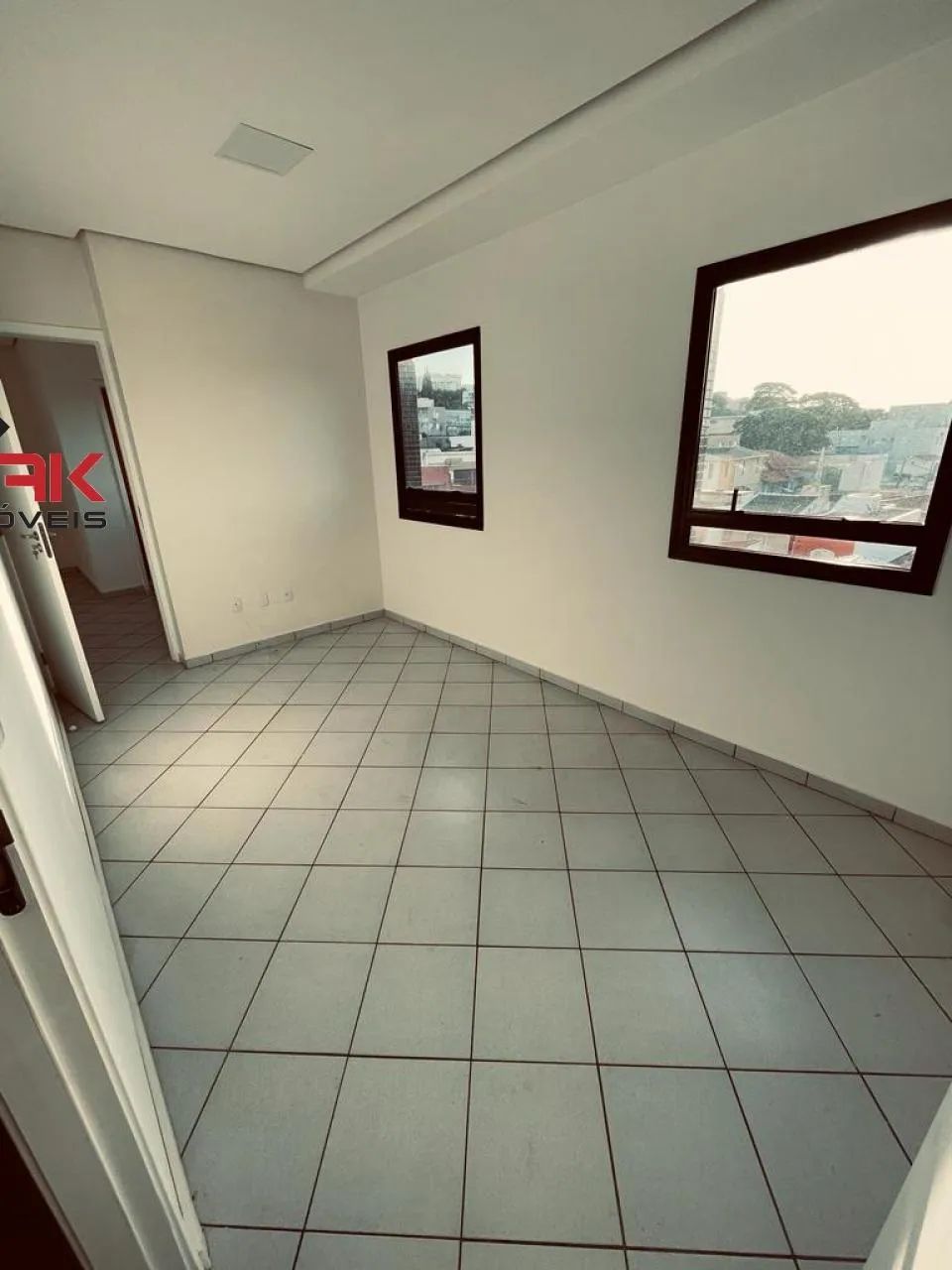 Sala Comercial Para Locacao No Edificio Jatoba Em Jundiai/sp. - Foto 4