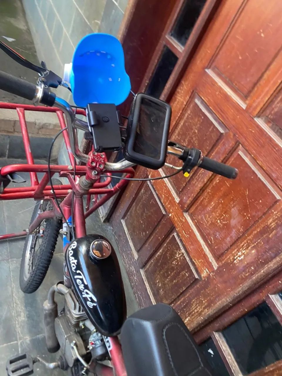 Motorized cargo bicycle423932592726353922