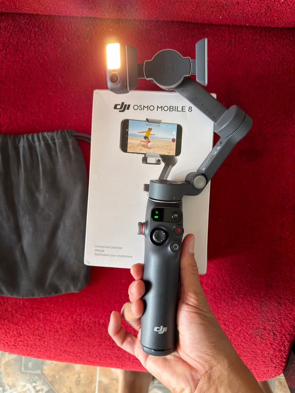 Estabilizador DJI Osmo Mobile 8 - última geração com câmera que segue a pessoa - Foto 2