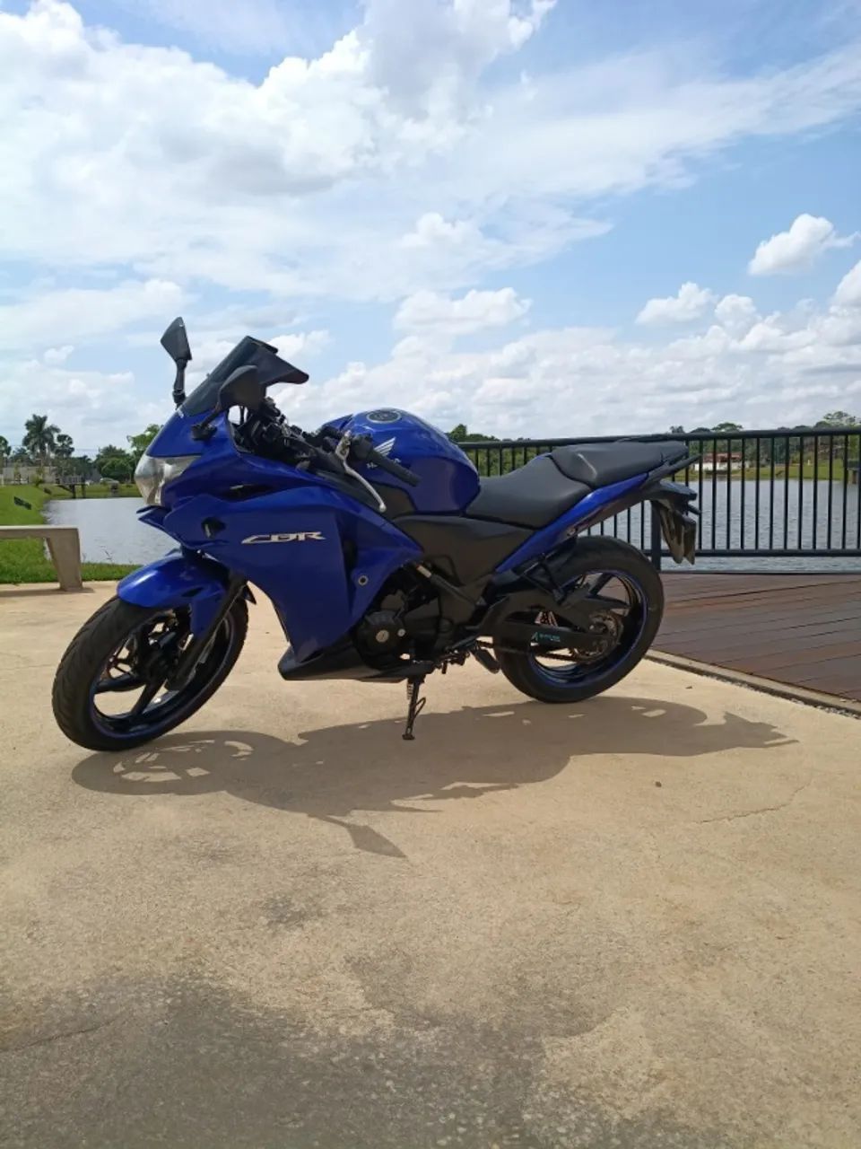 Honda CBR 250r 2012 - Foto 3