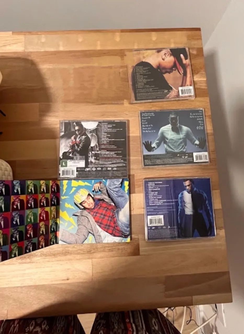 CDs Chris Brown - Originais Coleção - Foto 3