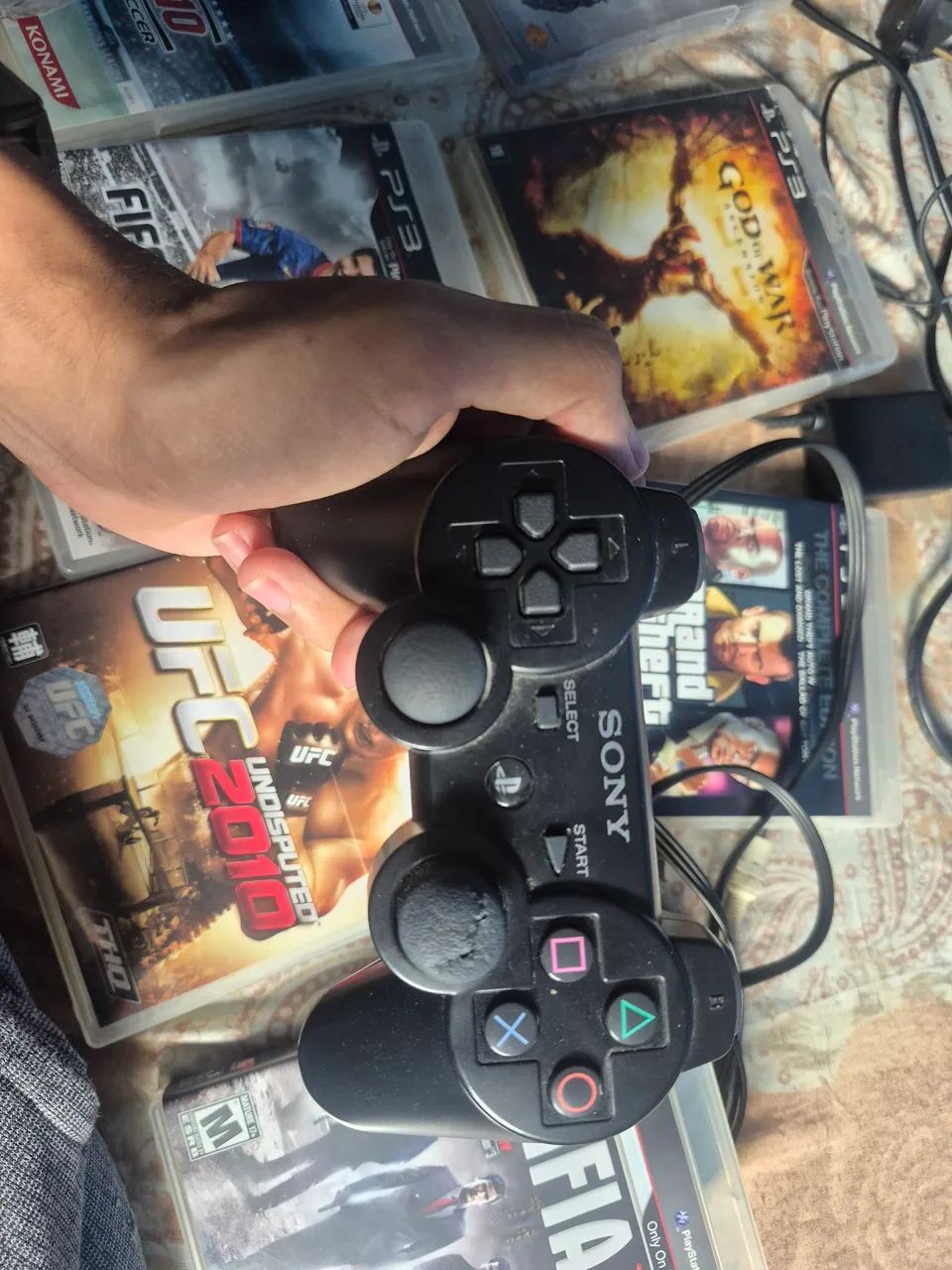 Ps3 Slim + 2 controles + Jogos - Foto 4