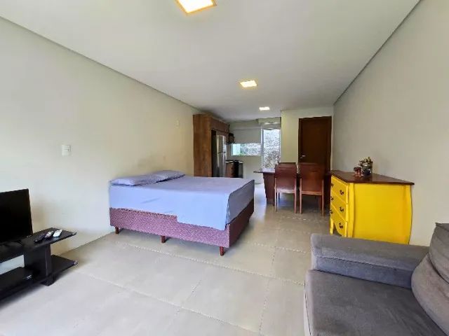 Apartamento Loft Mobiliado no Santinho | Água, Luz e Internet Inclusos - Foto 4