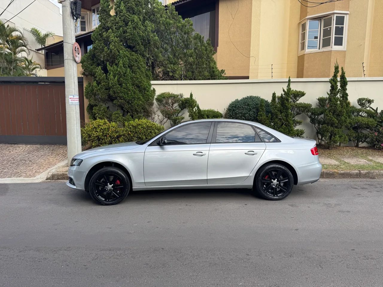 Audi A4 2.0 16V TFSI 183/180cv Multitronic 2011
