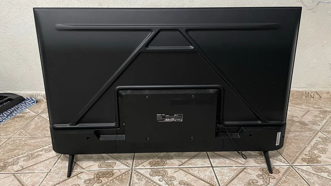 Vendo TV TCL 50 polegadas.Leia a descrição!! - Foto 2