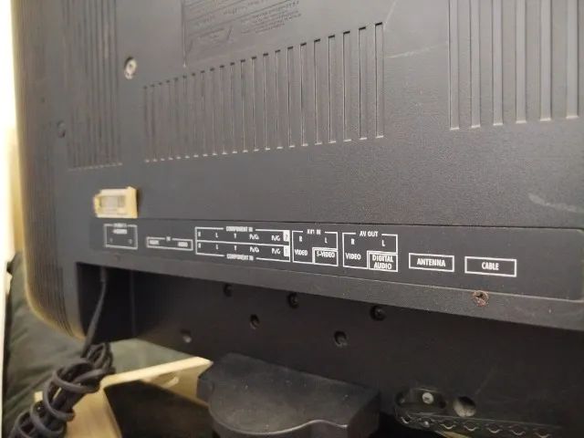 TV Semp 32 Polegadas - Para Conserto ou Retirada de Peças - Foto 4