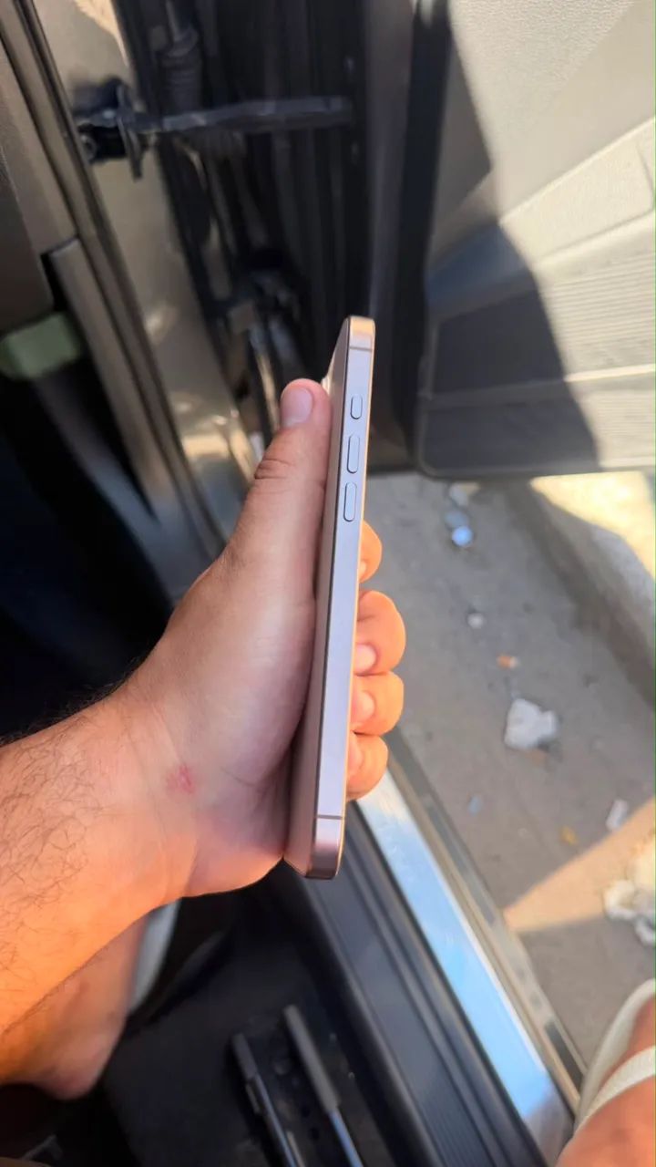 iPhone 16 Pro Max 256gb - Foto 3