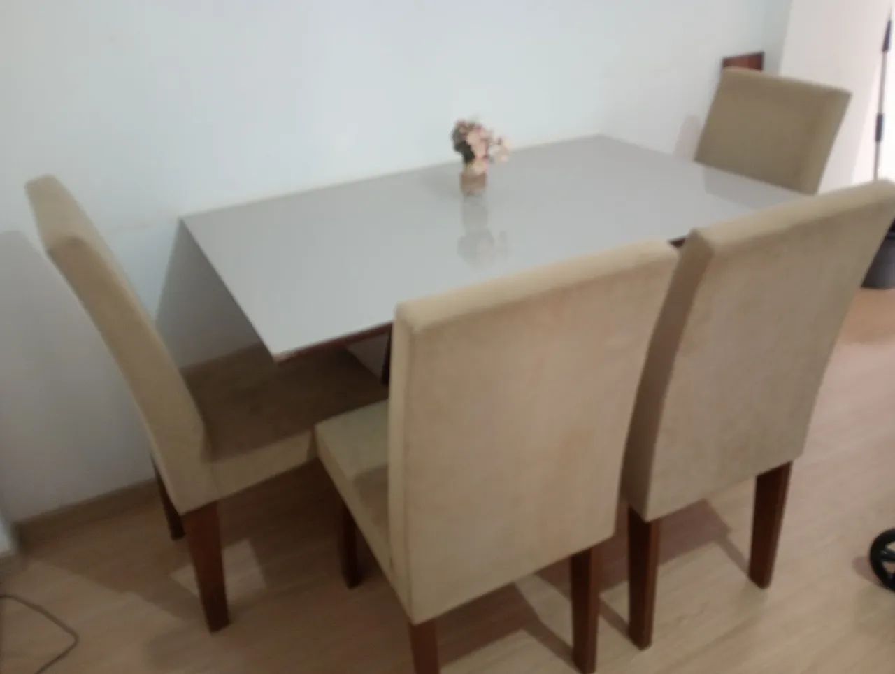 Mesa laqueada com vidro - Foto 4
