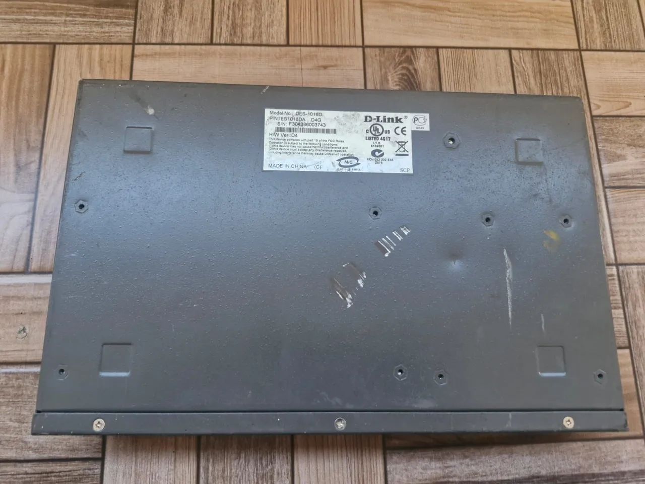 Switch de rede D-Link DES-1016D 16 Portas<br><br>16 portas - Foto 4