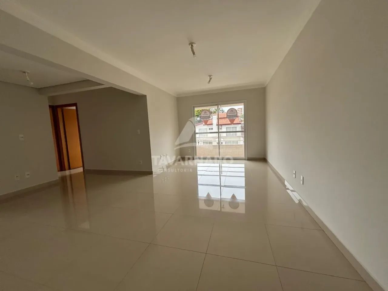 Excelente Apartamento Central, Espaçoso e Bem Localizado! - Foto 5