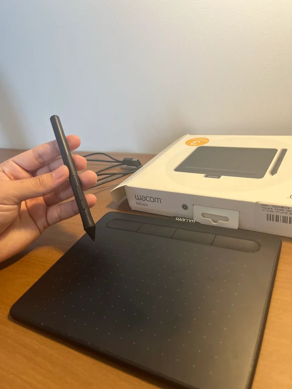 Mesa Digitalizadora Wacom Intuos CTL4100 - Com caneta Wacom Pen 4K - Foto 5