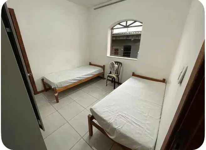 QUARTO SIMPLES E BARATO-RS500,00 MENSAL