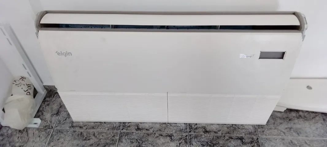 AR CONDICIONADO PISO TETO SPLIT PLUS 36.000BTUS - Foto 2