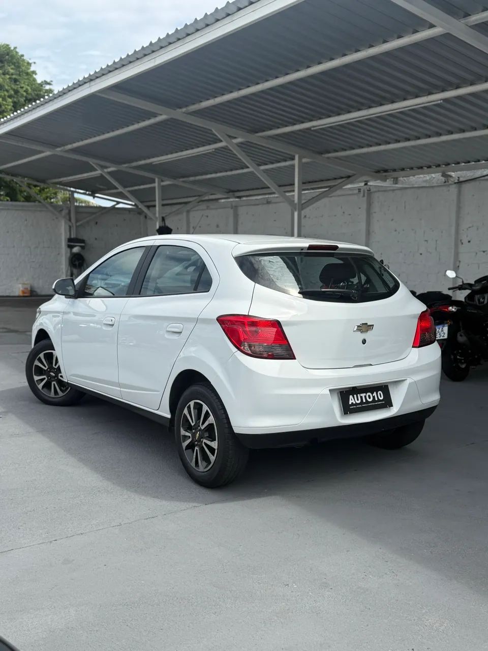 Chevrolet Onix Hatch LTZ 1.4 8V Flex Power Mec. 4P 2014 - Foto 8